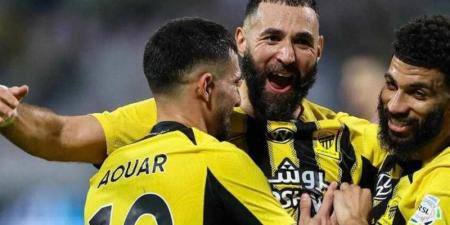 اتحاد جدة يخطط لحسم 5 صفقات جديدة - هرم مصر