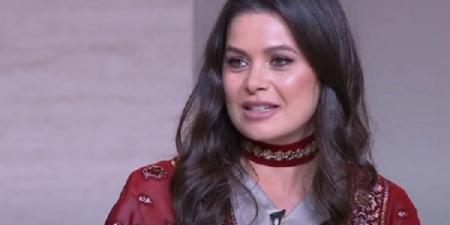 يسرا اللوزى تنضم لأبطال فيلم " صقر وكناريا " بطولة محمد إمام وشيك - هرم مصر