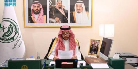 مُحافظ الطائف يبحث مبادرات الصيف ومشروعات الطرق - هرم مصر