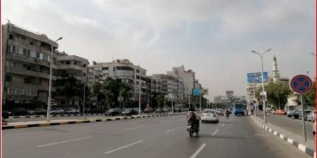 اعرف طريقك.. انتظام حركة السيارات على أغلب شوارع وميادين القاهرة والجيزة - هرم مصر