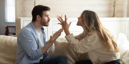 4 أبراج بتبعد لو اكتشفت أنها فى علاقة توكسيك.. أبرزهم الدلو بينسحب بهدوء - هرم مصر