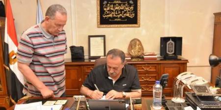 محافظ أسيوط يعتمد تنسيق القبول بالثانوي الفني بجميع تخصصاته - هرم مصر