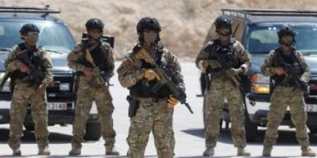 الجيش الأردنى يحبط محاولة تهريب مواد مخدرة بواسطة بالونات موجهة عن بعد - هرم مصر