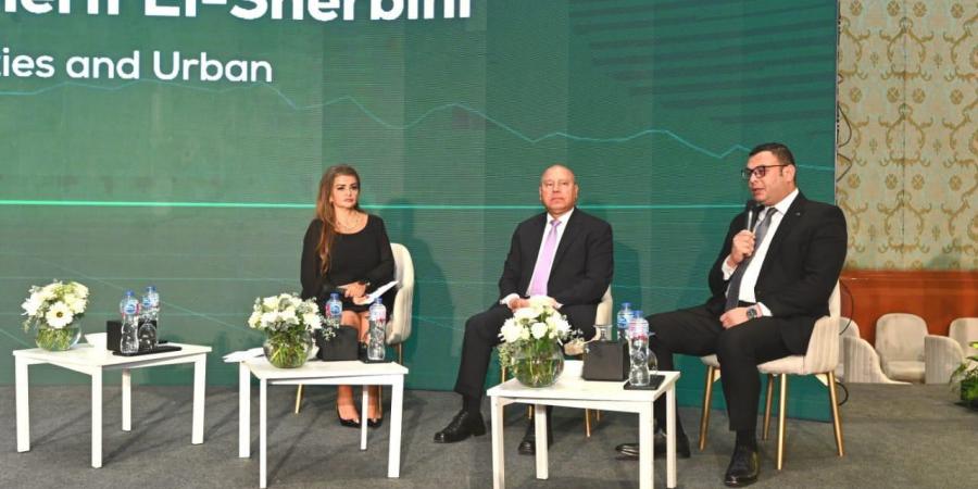 وزير الإسكان يشارك في الجلسة الافتتاحية لملتقى بناة مصر - هرم مصر