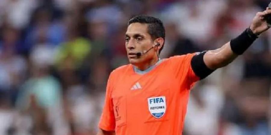 تعرف علي طاقم حكام مباراة الأهلي وبورتو - هرم مصر