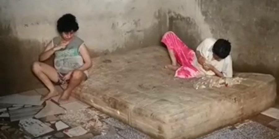 مأساة 3 فتيات من ذوي الهمم.. يعيشون بمفردهم بعد حبس شقيقتهم والتضامن تتدخل - هرم مصر