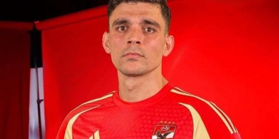 أسامة عرابى يفتح النار على محترفى الأهلى - هرم مصر