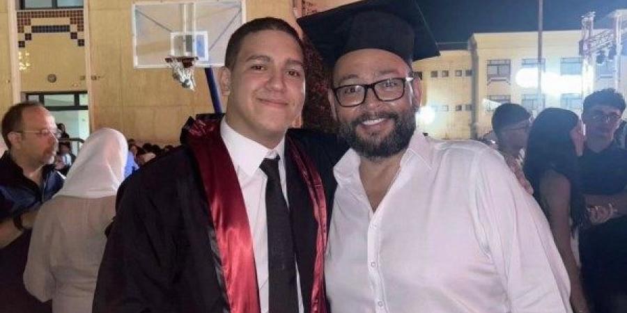 أحمد رزق يهنئ نجله بتفوقه الدراسي عقبال الجامعة يا ميزو - هرم مصر