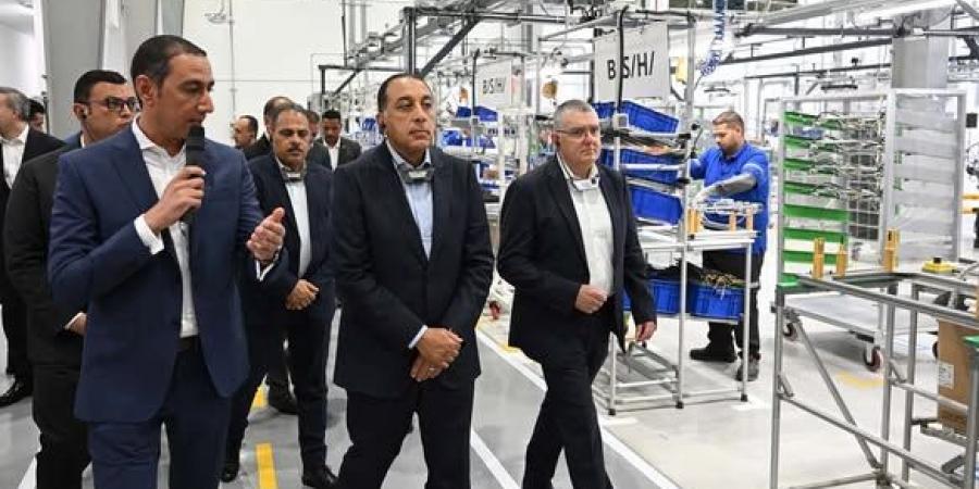 مدبولي: الحكومة اتخذت تيسيرات كبيرة لجذب كبريات الشركات العالمية - هرم مصر