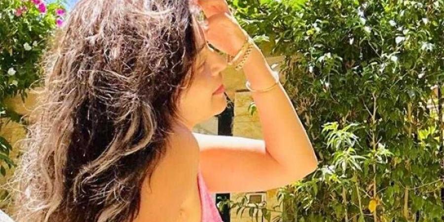 منة فضالي تخطف الأنظار عبر إنستجرام - هرم مصر
