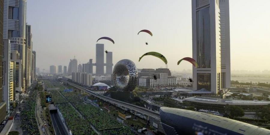 عدد سكان دبي يزيد 100 ألف نسمة في النصف الأول - هرم مصر