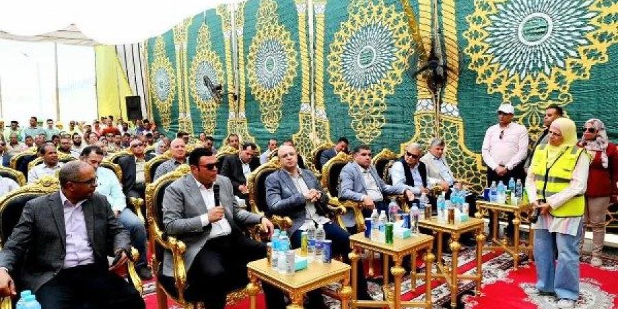 الإسكان تتابع سير العمل بمنظومتي مياه الشرب والصرف الصحي ببني سويف - هرم مصر