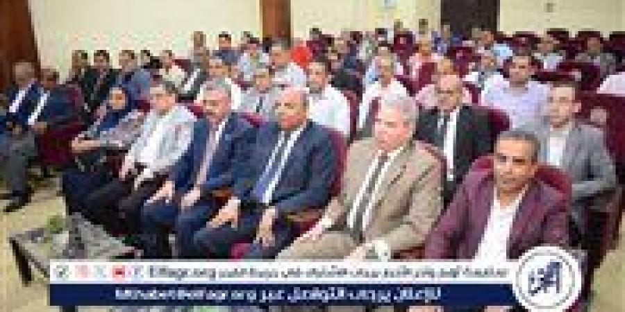 جامعة سوهاج: تعلن إنطلاق جائزة مصر للتميز الحكومي لإختيار أفضل العناصر الإدارية - هرم مصر