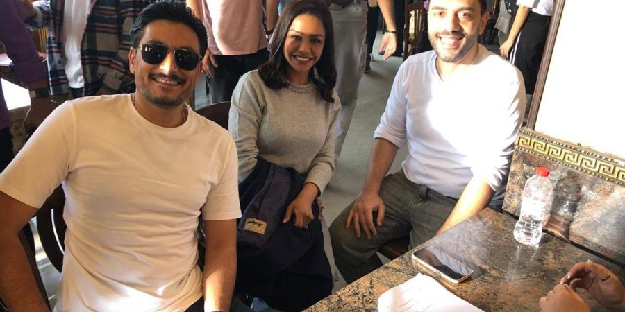 ناصر عبد الحميد يحكى عن شخصيات مسلسل فات الميعاد - هرم مصر