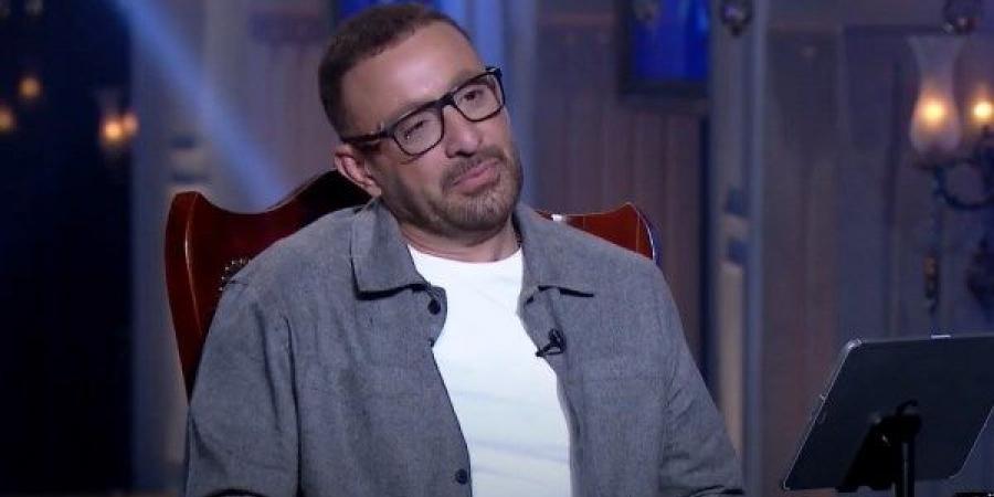 تعدّى مرحلة العشوائية .. أحمد السقا يوجّه رسالة لـ أحمد فهمي - هرم مصر