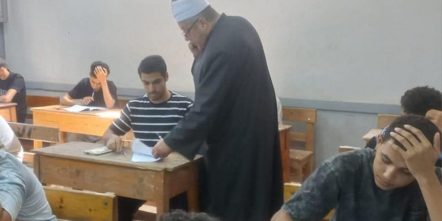 غرفة عمليات امتحانات الثانوية الأزهرية: لا شكاوى في امتحان البلاغة - هرم مصر