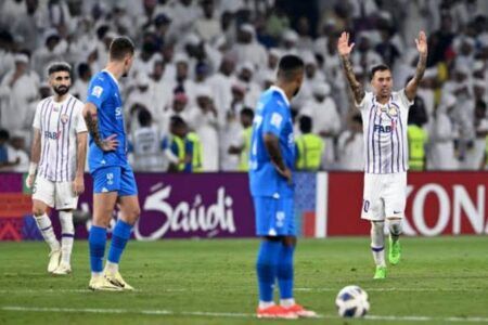 تاريخ مواجهات الهلال والعين في كل البطولات