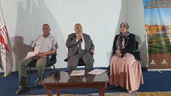 وكيل تعليم الأقصر يناقش استعدادات امتحانات الشهادة الإعدادية وكيل تعليم الأقصر يناقش استعدادات امتحانات الشهادة الإعدادية