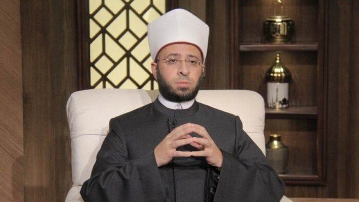 وزير الأوقاف يهنئ الشعب المصري والأمتين العربية والإسلامية بحلول شهر ذي الحجة وزير الأوقاف يهنئ الشعب المصري والأمتين العربية والإسلامية بحلول شهر ذي الحجة