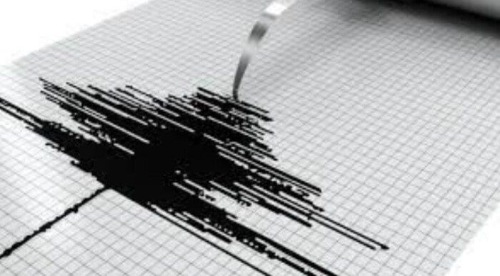 زلزال بقوة 5.7 درجة يضرب إيران زلزال بقوة 5.7 درجة يضرب إيران