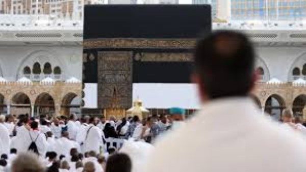 أسعار برامج الحج السياحي 2025.. اعرف التفاصيل أسعار برامج الحج السياحي 2025.. اعرف التفاصيل