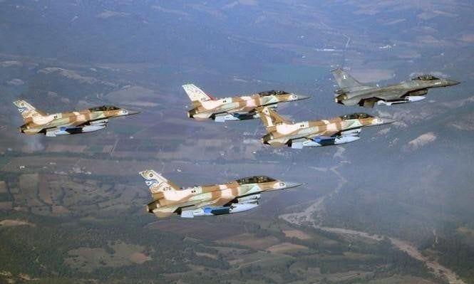 طيران الاحتلال الإسرائيلي يستهدف عدة مواقع في ريفي اللاذقية وطرطوس طيران الاحتلال الإسرائيلي يستهدف عدة مواقع في ريفي اللاذقية وطرطوس
