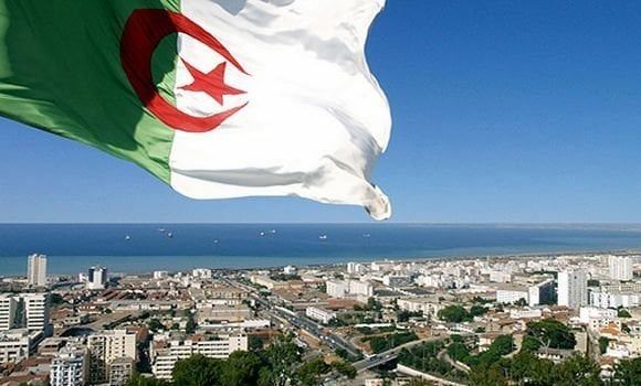 السلطات الجزائرية تفكك شبكة إجرامية في وهران السلطات الجزائرية تفكك شبكة إجرامية في وهران