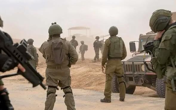 عاجل.. قوات الاحتلال تستهدف الفلسطينيين أثناء توجههم لمراكز تقديم المساعدات عاجل.. قوات الاحتلال تستهدف الفلسطينيين أثناء توجههم لمراكز تقديم المساعدات