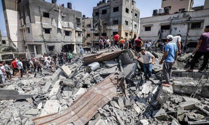 ارتفاع حصيلة الشهداء في قطاع غزة إلى 54.381 منذ بدء العدوان الإسرائيلي ارتفاع حصيلة الشهداء في قطاع غزة إلى 54.381 منذ بدء العدوان الإسرائيلي