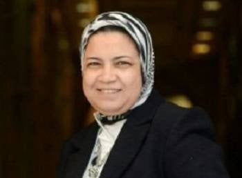 الحكماء.. والفضائح العائلية الحكماء.. والفضائح العائلية