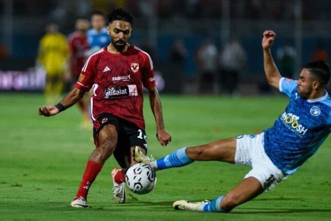 كريم رمزي: حسين الشحات وديانج سيرحلان عن الأهلي بعد كأس العالم للأندية كريم رمزي: حسين الشحات وديانج سيرحلان عن الأهلي بعد كأس العالم للأندية