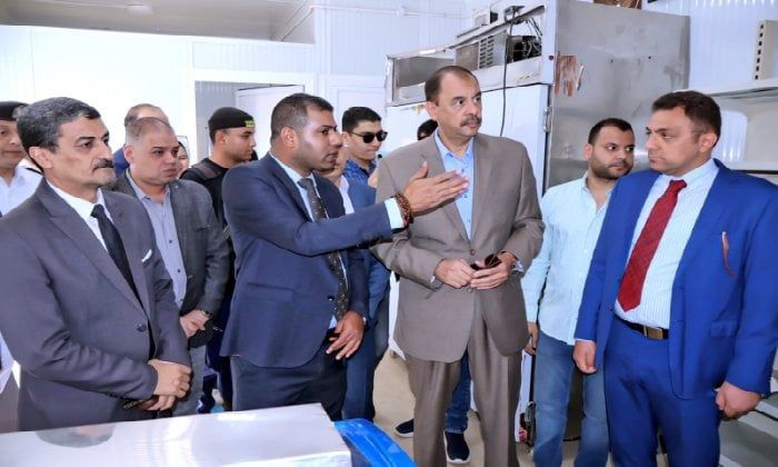 محافظ سوهاج يفتتح منفذ «حياة كريمة» لبيع اللحوم والسلع الغذائية بأسعار مخفضة محافظ سوهاج يفتتح منفذ «حياة كريمة» لبيع اللحوم والسلع الغذائية بأسعار مخفضة