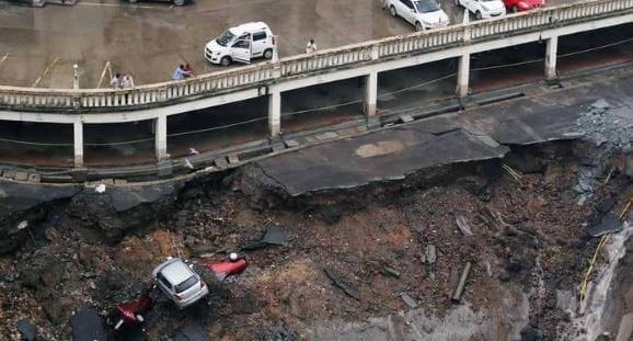 مصرع 38 شخصا جراء الانهيارات الأرضية والفيضانات في الهند وبنجلاديش مصرع 38 شخصا جراء الانهيارات الأرضية والفيضانات في الهند وبنجلاديش