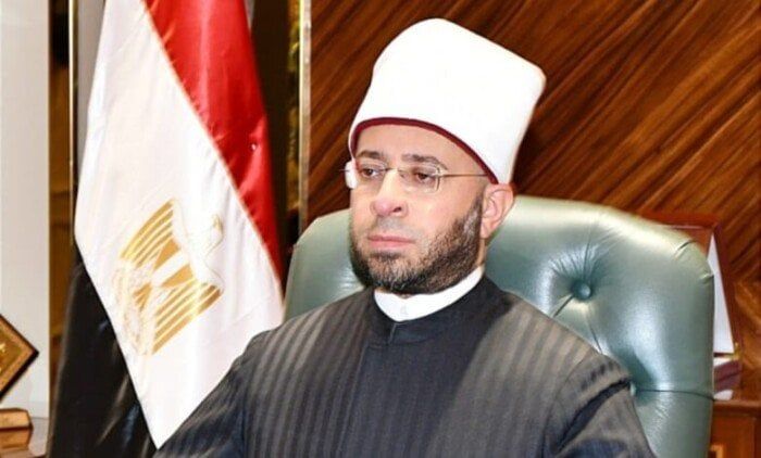 وزير الأوقاف يهنئ احمد كجوك بفوزه بجائزة وزير المالية الإفريقي لعام ٢٠٢٥ وزير الأوقاف يهنئ احمد كجوك بفوزه بجائزة وزير المالية الإفريقي لعام ٢٠٢٥