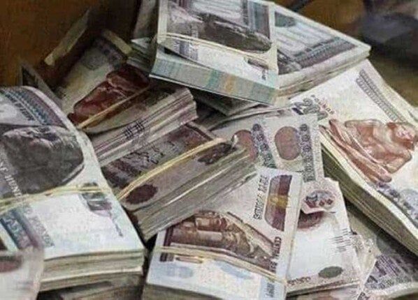 قبل عيد الأضحى.. الداخلية تضبط قضايا اتجار في العملة بـ 8 ملايين جنيه خلال 24 ساعة قبل عيد الأضحى.. الداخلية تضبط قضايا اتجار في العملة بـ 8 ملايين جنيه خلال 24 ساعة