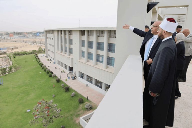 صورة عمارات الأوقاف: تتوزع أملاك الأوقاف في صورة أصول للعقارات في مختلف انحاء البلاد. المصدر: تصور خاص لمجموعة عمائر تابعة للأوقاف ـ الجيزة ـ مصر ـ مايو 2025