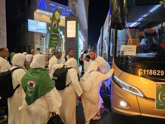 نجاح خطة تصعيد حجاج الجمعيات الأهلية إلى عرفات نجاح خطة تصعيد حجاج الجمعيات الأهلية إلى عرفات