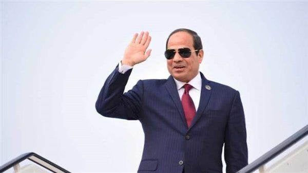 الرئيس السيسي يعود إلى أرض الوطن عقب زيارته لدولة الإمارات