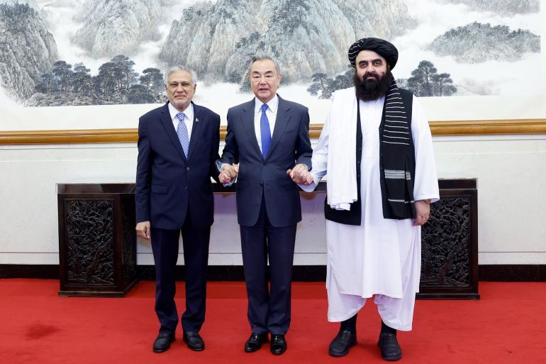 The foreign ministers of China, Pakistan and Afghanistan met on May 21, 2025, in Beijing المصدر : وزارة الخارجية الصين