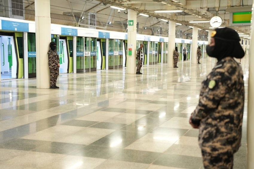 سيدات أمن المنشآت في قطار المشاعر سيدات أمن المنشآت في قطار المشاعر
