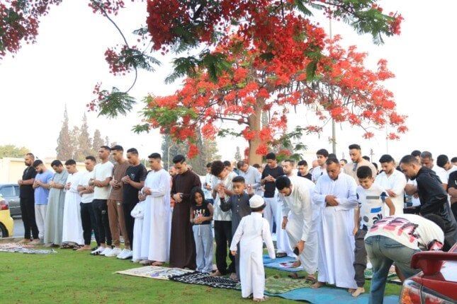 آلاف المواطنين بالإسماعيلية أدوا صلاة عيد الأضحى المبارك