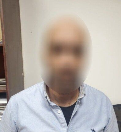 ضبط مالك «كافيه» بتهمة التعدي على سيدة بالسب والضرب في القاهرة ضبط مالك «كافيه» بتهمة التعدي على سيدة بالسب والضرب في القاهرة