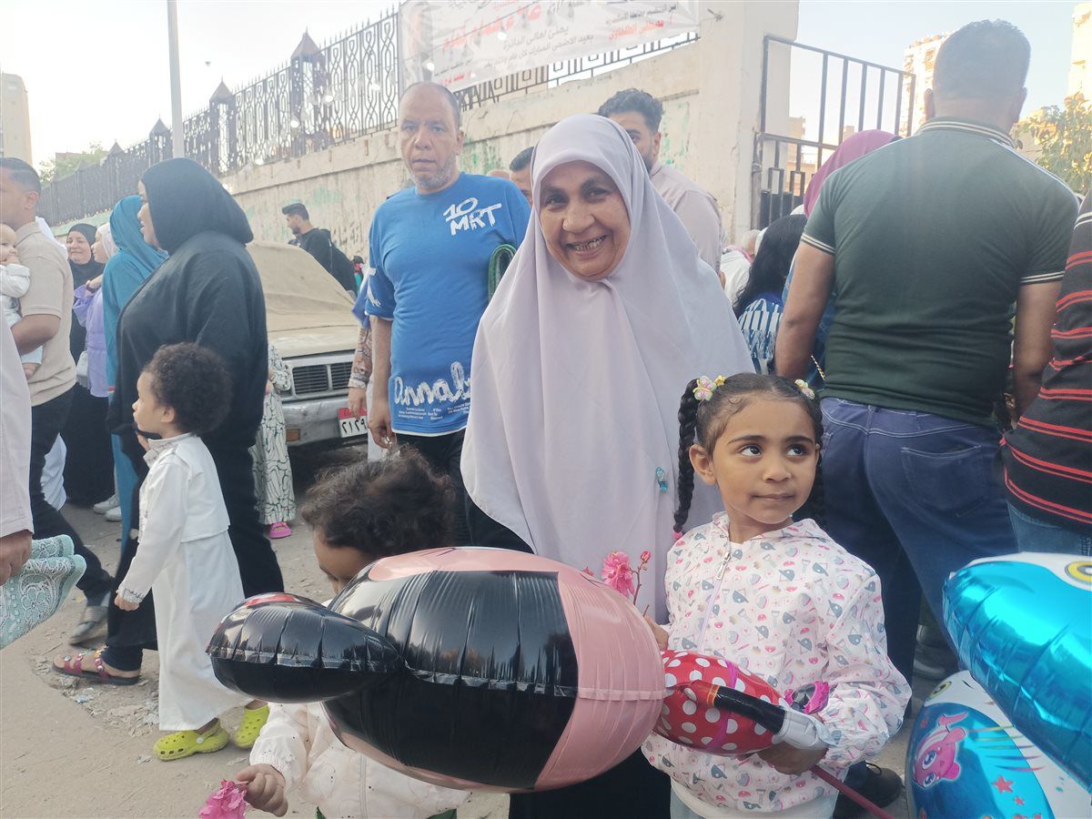 جانب من الاحتفالات في الإسكندرية 