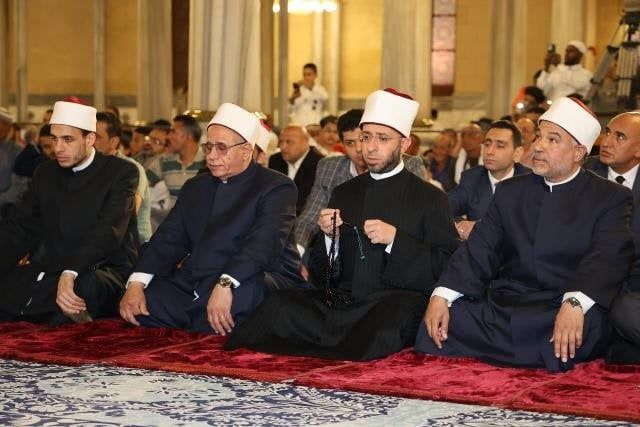 وزير الأوقاف يشهد صلاة الجمعة بمسجد الحسين بالقاهرة وزير الأوقاف يشهد صلاة الجمعة بمسجد الحسين بالقاهرة