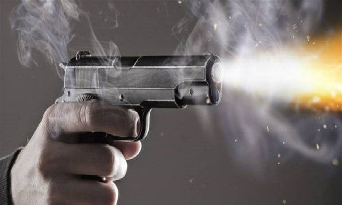 إصابة شخص بطلق ناري في مشاجرة بين عائلتين بالفيوم إصابة شخص بطلق ناري في مشاجرة بين عائلتين بالفيوم