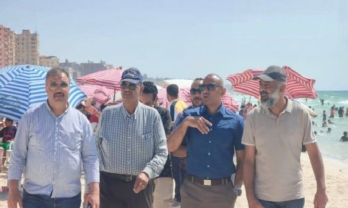 لضمان انتظام العمل بالشواطئ.. جولة تفقدية لرئيس مصايف الإسكندرية في رابع أيام عيد الأضحى لضمان انتظام العمل بالشواطئ.. جولة تفقدية لرئيس مصايف الإسكندرية في رابع أيام عيد الأضحى