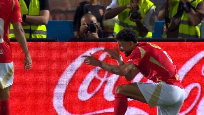 محمد فاروق: وسام ابو علي افضل من جراديشار.. وأرشح عمرو ناصر للزمالك محمد فاروق: وسام ابو علي افضل من جراديشار.. وأرشح عمرو ناصر للزمالك