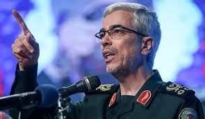 عاجل| وسائل إعلام إسرائيلية تزعم اغتيال رئيس أركان الجيش الإيراني محمد باقري وقائد القوات الجوية عاجل| وسائل إعلام إسرائيلية تزعم اغتيال رئيس أركان الجيش الإيراني محمد باقري وقائد القوات الجوية