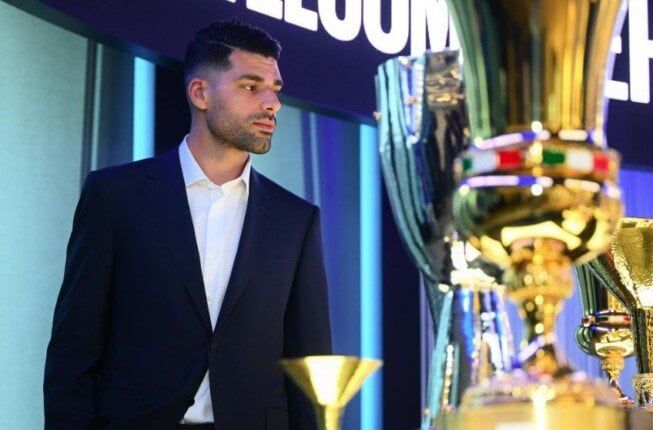 بسبب الحرب.. الإيراني مهدي طارمي يغيب عن إنتر ميلان في كأس العالم للأندية بسبب الحرب.. الإيراني مهدي طارمي يغيب عن إنتر ميلان في كأس العالم للأندية