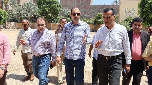 محافظ سوهاج: لجان امتحانات الثانوية العامة واستراحات الملاحظين جاهزة للعمل محافظ سوهاج: لجان امتحانات الثانوية العامة واستراحات الملاحظين جاهزة للعمل
